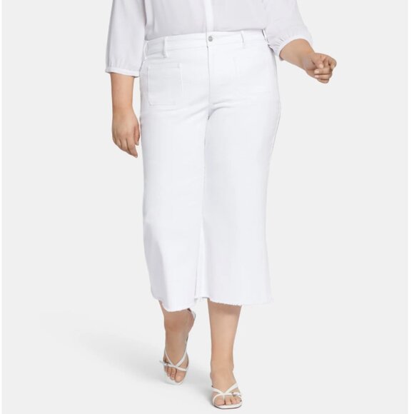 NWT NYDj Front Patch Pocket  Wide Leg Capri Jeans Frayed Hem White - Picture 1 of 7